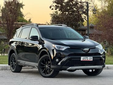 Toyota: Toyota RAV4: 2018 г., 2.5 л, Автомат, Бензин, Кроссовер