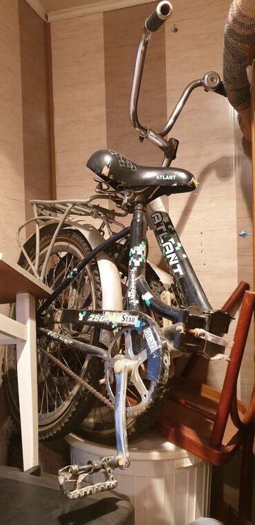 işlenmiş velosiped: Atlant marka velosiped satilir. Qatlanan modeldir. 24 - lük'dür. Bir