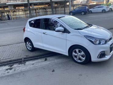 Chevrolet: Chevrolet Spark: 2017 г., 1 л, Вариатор, Бензин, Хэтчбэк