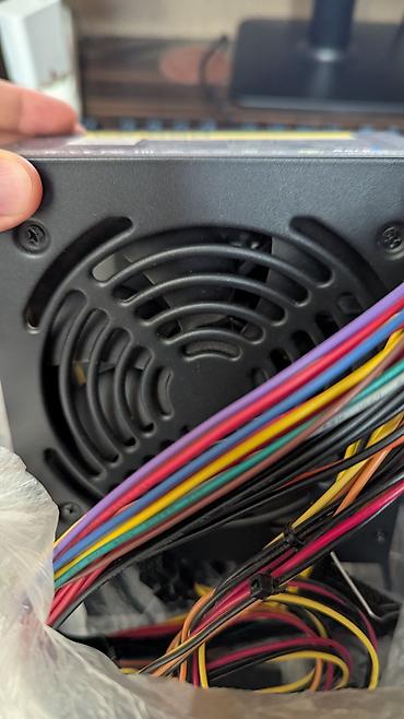 cpu cooler: Блок питания, Б/у, 550 Вт, 550 Вт — 2
