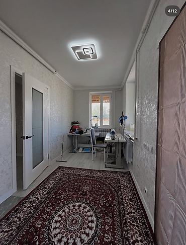 Продажа коттеджей и домов: 📍 В Сокулуке в селе Маловодное продается дом на участке 4.5, соток — 3