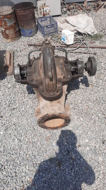 yer sumlayan traktor: 200 giriw 150 cixiw
Su nasosu traxdir ucun
su nasoslari ponpa