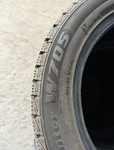 чёрные зимние: Комплект зимних шин GOFORM Winter W705. - Размер: 215/55 R17 - Индекс — 2