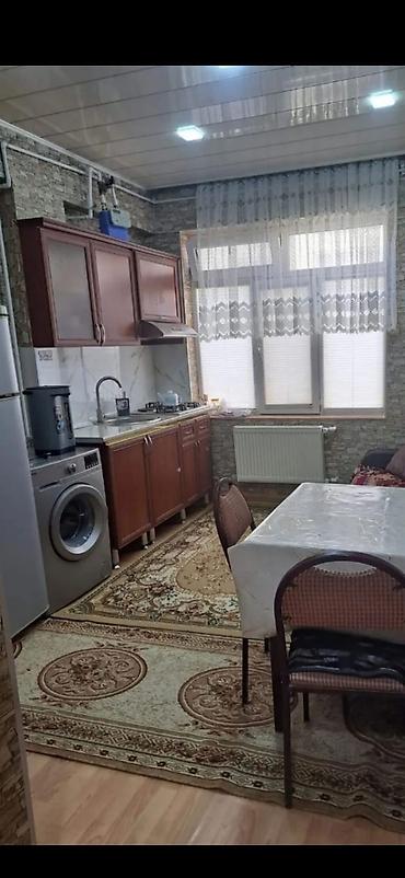 sumqayit bulvar evler: 1 otaqlı mənzil – mətbəx-studiya konsepti ilə Təsvir: - İşıqlı — 1