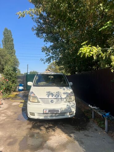 срочно продаю нужны деньги очень срочно: Nissan Serena: 2004 г., 2 л, Вариатор, Газ, Минивэн