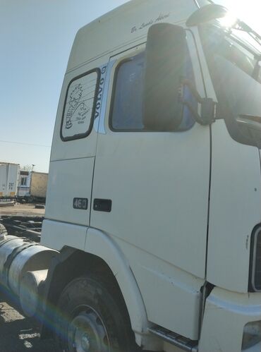 тико автомобиль: Сүйрөгүч, Volvo, Прицепсиз