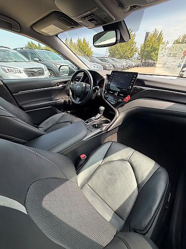 250: Toyota Camry: 2021 г., 2.5 л, Автомат, Бензин, Седан — 6