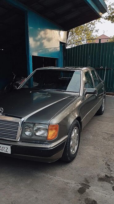 Mercedes-Benz: Mercedes-Benz 190: 1989 г., 2 л, Механика, Бензин, Седан