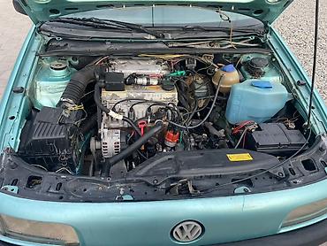 Volkswagen: Volkswagen Passat: 1992 г., 2 л, Механика, Бензин, Универсал — 11