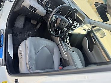 265 45 20: Toyota Highlander: 2020 г., 2.5 л, Автомат, Гибрид, Кроссовер — 7