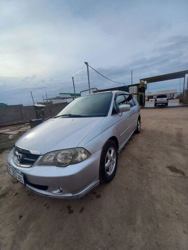 Honda Orthia: 2002 г., 2.3 л, Автомат, Бензин, Вэн/Минивэн
