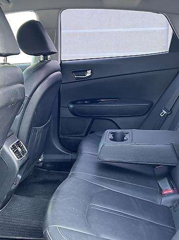 кормашки для к5: Kia K5: 2019 г., 2 л, Автомат, Гибрид, Седан — 10
