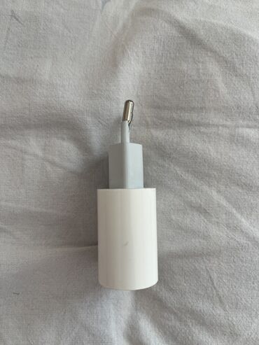 maqnitli adapter: Адаптер Apple, 15 Вт, Б/у