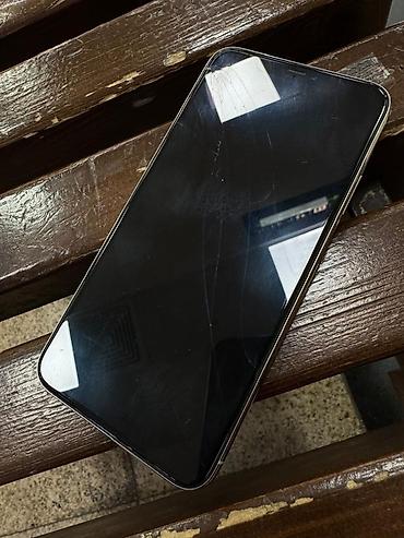 Apple iPhone: IPhone 11 Pro Max, Б/у, 64 ГБ, White Titanium, Чехол, 75 % — 2