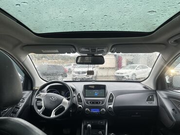 Hyundai: Hyundai Tuscani: 2 l | 2010 il Krossover — 7