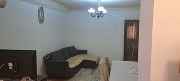 Зарядные устройства: Mənzil Lökbatan Mərkəzdə hərbi komissarlığın və mədəniyyət sarayının