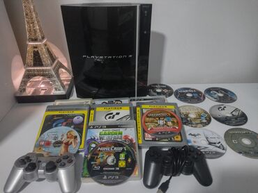 PS3 (Sony PlayStation 3): Prodajem ps3 fat u odličnom stanju. uz njega dolazi potreban kabl