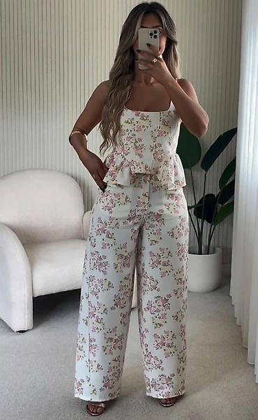 bitkisel mix: Dvoset ženski komplet – top sa peplum detaljem i široke pantalone - — 3