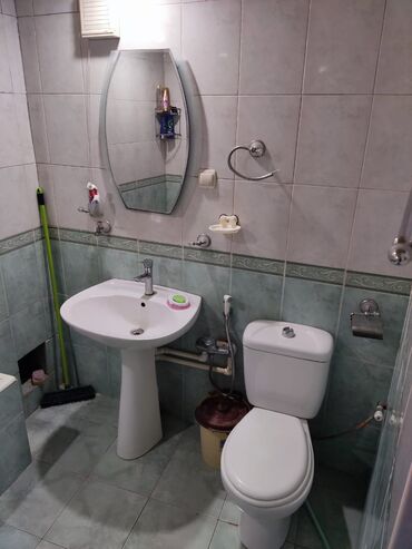 Uzunmüddətli kirayə evlər: 200 kv. m, 7 otaqlı — 6