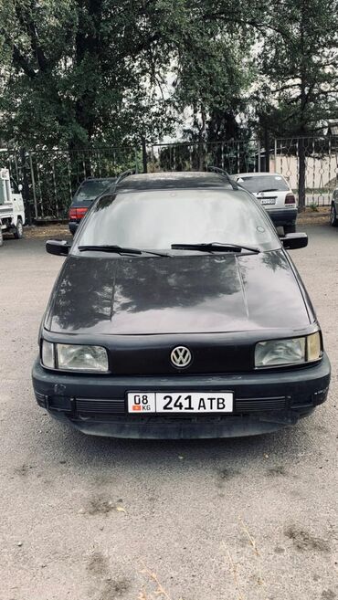 Volkswagen: Volkswagen Passat Variant: 1992 г., 1.8 л, Механика, Универсал — 2