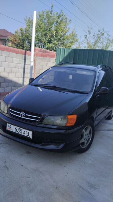 таета дует: Toyota Ipsum: 1998 г., 2 л, Автомат, Газ, Минивэн