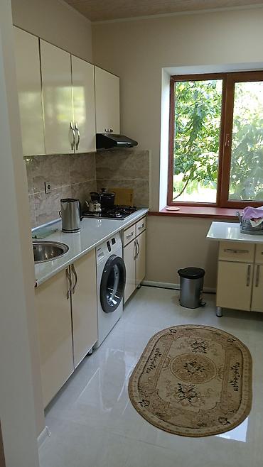 Günlük kirayə evlər: 90 kv. m, 3 otaqlı, Kombi — 5