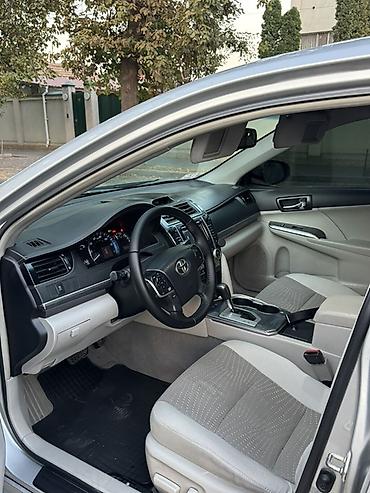 50: Toyota Camry: 2013 г., 2.5 л, Вариатор, Гибрид, Седан — 8