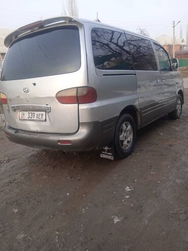 афтамат машина бу: Hyundai Starex: 2000 г., 2.5 л, Механика, Дизель, Минивэн