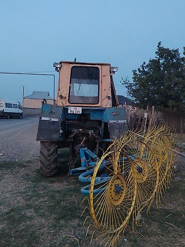 Коммерческий транспорт: MTZ Belarus tipli mavi traktor, Kənd təsərrüfatı Hamsı bir yerdə — 5