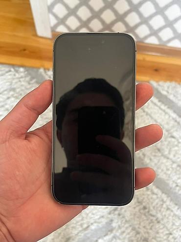Apple iPhone: IPhone 14 Pro, Qara, Face ID — 3