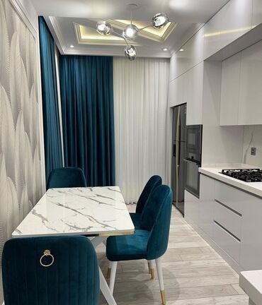 Sifarişlə mətbəx mebeli: Sifarişlə mətbəx dəsti, Özü çəkən petlələr, Sadə laminat, Kredit yoxdur, Pulsuz çatdırılma — 17