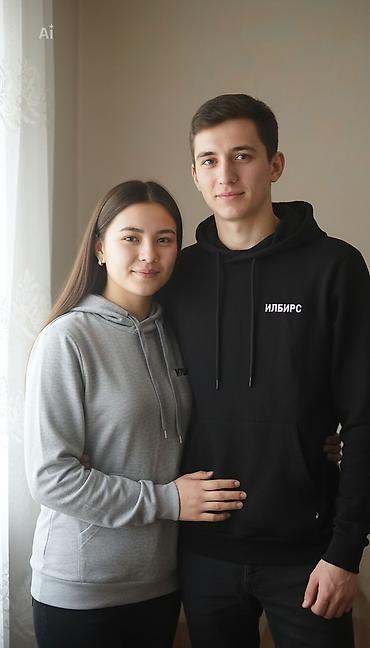 футболки с логотипом: Худи «ИЛБИРС» — унисекс - Базовая модель с капюшоном на шнурках и — 4