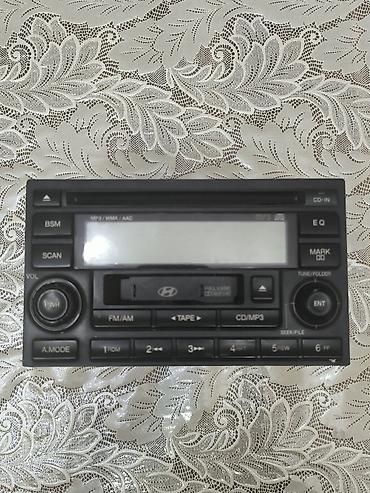 nur avto: Hyundai orijinal avtomobil maqnitofonu (üstən çıxma) Model — 1