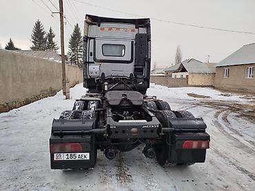 Тягачи: Тягач, JAC, 2020 г., Тентованный — 5