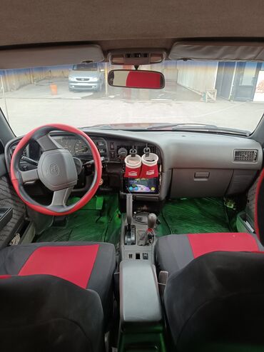 Toyota: Toyota Hilux Surf: 3 l | 1994 il Ofrouder/SUV — 14
