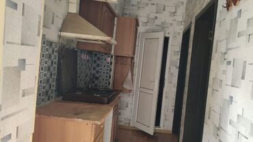 sahil qesebesinde kiraye evler: Nzsde dirol marketin yaninda 2 otagli bosh heyet evi kiraye verilir