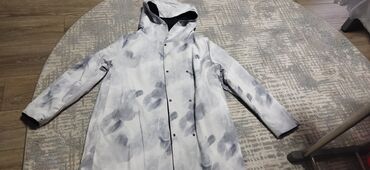 Плащи: Двухсторонний плащ от "Button", цена окончательная at lalafo.kg — 6 Плащи: Двухсторонний плащ от "Button", цена окончательная — 6