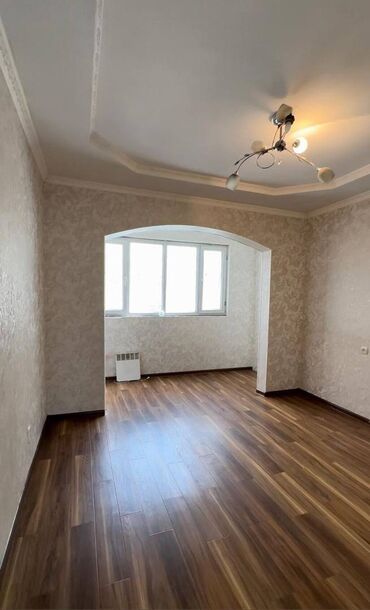 Продажа квартир: 2 комнаты, 67 м², 106 серия улучшенная, 1 этаж, Евроремонт