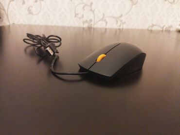 kredit noutbuk: Lenovo SM-8823 Ofis Mousesi Qutusu var,Az işlenib,Heç bir problemi