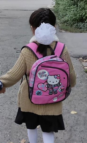 продам обувь: Продам стильный кардиган на возраст 5-6 лет, ворот съмный, внутри на — 6