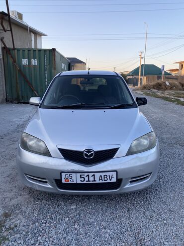 Mazda: Mazda Demio: 2003 г., 1.5 л, Автомат, Бензин, Хэтчбэк