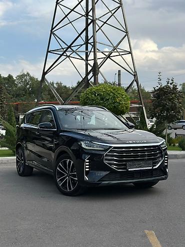 kai: Jetour : 2023 г., 1.5 л, Кроссовер — 4