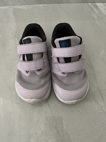 Dečija obuća: Nike patike original za devojcice lila boje Stanje:noseno,ocuvano