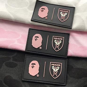 bape x: BAPE x Miami temalı unisex t‑shirt kolleksiyası - Dizayn: Ön hissədə — 6