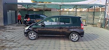 авто ру кыргызстан бишкек: Honda Fit: 2008 г., 1.4 л, Кол менен иштөөчү, Бензин, Хетчбек — 1