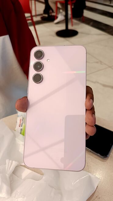 самсунг а70 цена бу: Samsung Galaxy A55, Колдонулган, 128 ГБ, түсү - Кызгылт, 2 SIM, eSIM