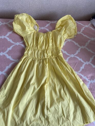 желтое вечернее платье: Кече көйнөгү