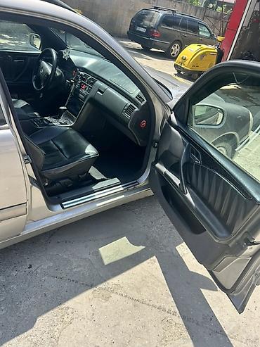 c220 cdi: Mercedes-Benz E 220: 2.2 l | Universal — 1