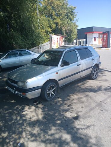 граната ф1: Volkswagen Golf: 1993 г., 1.8 л, Механика, Бензин, Хэтчбэк