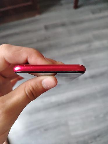 Apple iPhone: IPhone SE 2020, 128 GB, Qırmızı, Barmaq izi — 4
